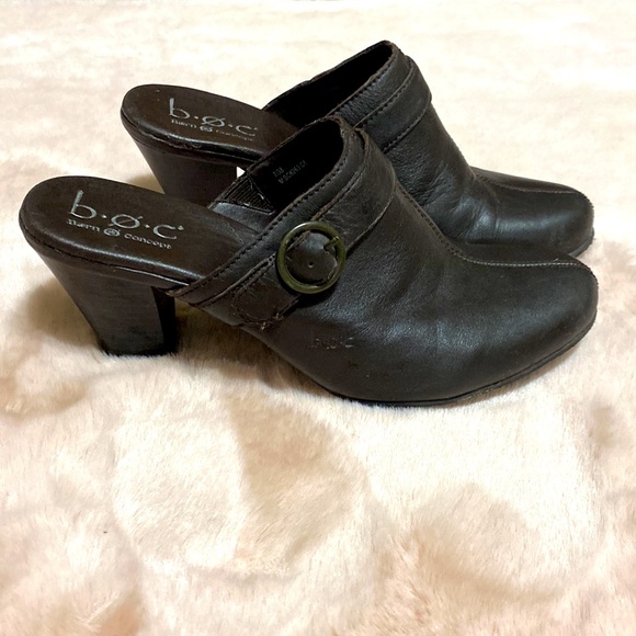 Borne BOC slip on clogs. Brown. Sz 7 - Picture 2 of 4